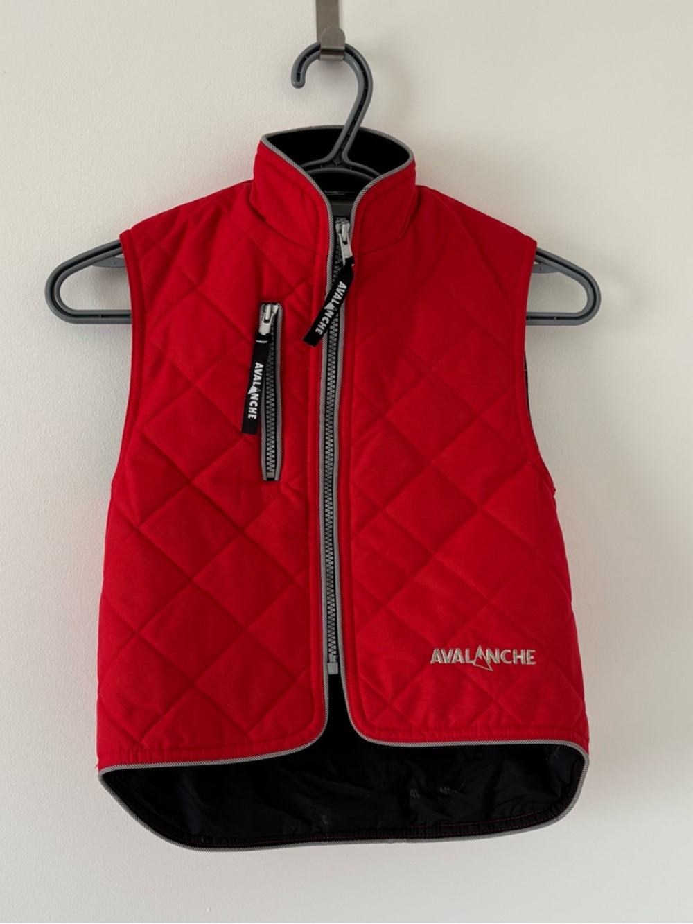 Avalanche Red Quilted Kids Vest with Contrast Trim Size 6